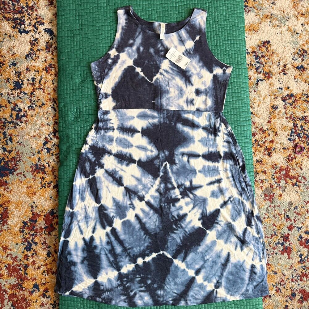 NEW NWT Mia & Tess Dress Small Blue Starburst Tie Dye Tank Casual Work Trendy